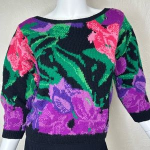 Perry Ellis Portfolio Wool VTG Floral Cropped Sweater